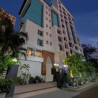 The Caliph Hotel