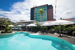 Summit Rainforest Golf Resort & All Inclusive