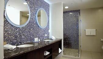 Summit Rainforest Golf Resort & All Inclusive