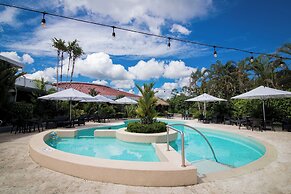 Summit Rainforest Golf Resort & All Inclusive