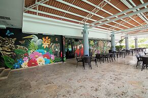 Summit Rainforest Golf Resort & All Inclusive