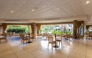 Summit Rainforest Golf Resort & All Inclusive