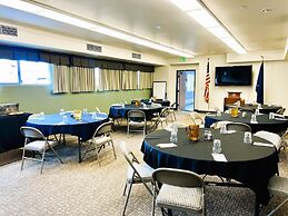 Breeze Inn