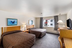 Breeze Inn