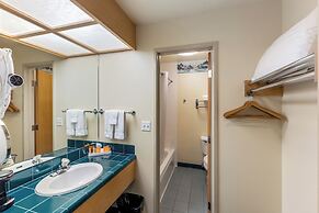 Breeze Inn