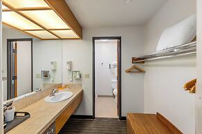 Breeze Inn