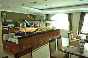 Midas Hotel