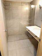 Midas Hotel