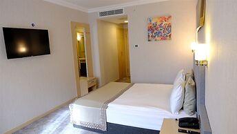 Midas Hotel