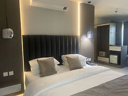 Captain's Hotel