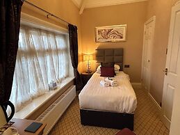 Chester Court Hotel