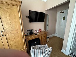 Chester Court Hotel