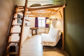 Labyrinth Hostel