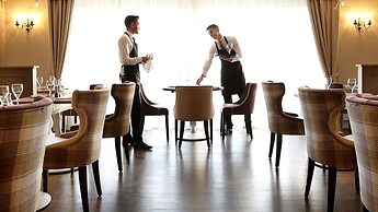 Horsley Lodge Hotel