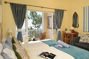 Albatross Guest House