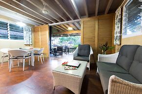 Lagoon Breeze Villas