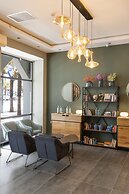 Liber Seashore Suites