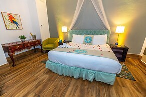 CasaBlanca Hotel