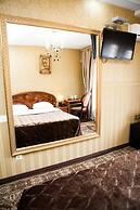 Bella Donna Hotel
