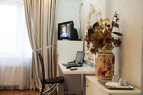 Bella Donna Hotel