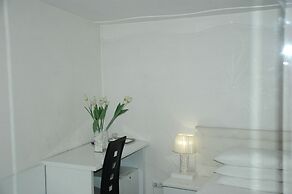 Bella Donna Hotel