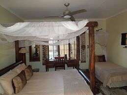Trees Too Guest Lodge