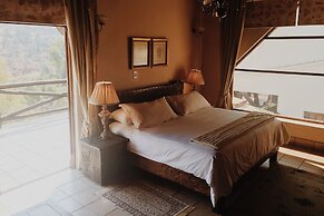 Coral Tree Inn