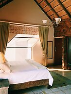 Coral Tree Inn