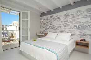 Antony Suites - Adults Only