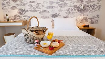 Antony Suites - Adults Only