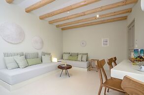Antony Suites - Adults Only