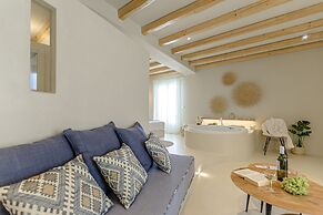 Antony Suites - Adults Only