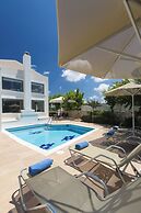 Salvia Villas
