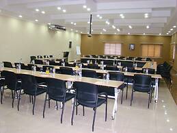 Crossroads Hotel Lilongwe