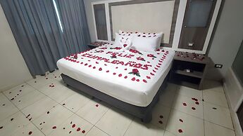 Hotel Bahia Suites