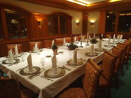 Hotel - Restaurant Kreuzberghof