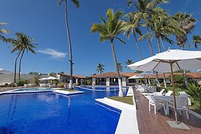 Cabo Blanco Hotel & Marina