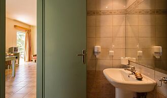 Nireas Hotel
