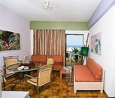 Nireas Hotel