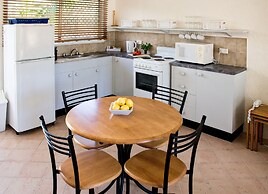 Clifton Sands Holiday Apartments