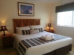 Clifton Sands Holiday Apartments