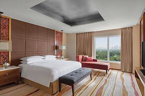 Manila Marriott Hotel at Newport World Resorts