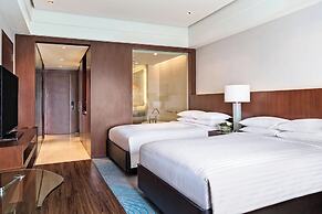 Manila Marriott Hotel at Newport World Resorts