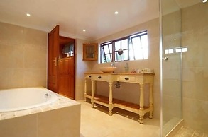 Sacred Mountain Lodge