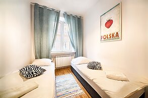 Old Town Kanonia Hostel & Apartments