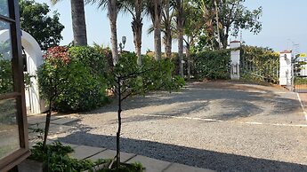 HoneyPot Guesthouse