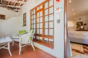 HoneyPot Guesthouse