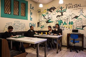 Hostal Forestal - Hostel