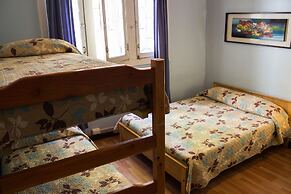 Hostal Forestal - Hostel