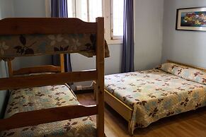 Hostal Forestal - Hostel